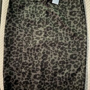 NWT black and grey pencil skirt